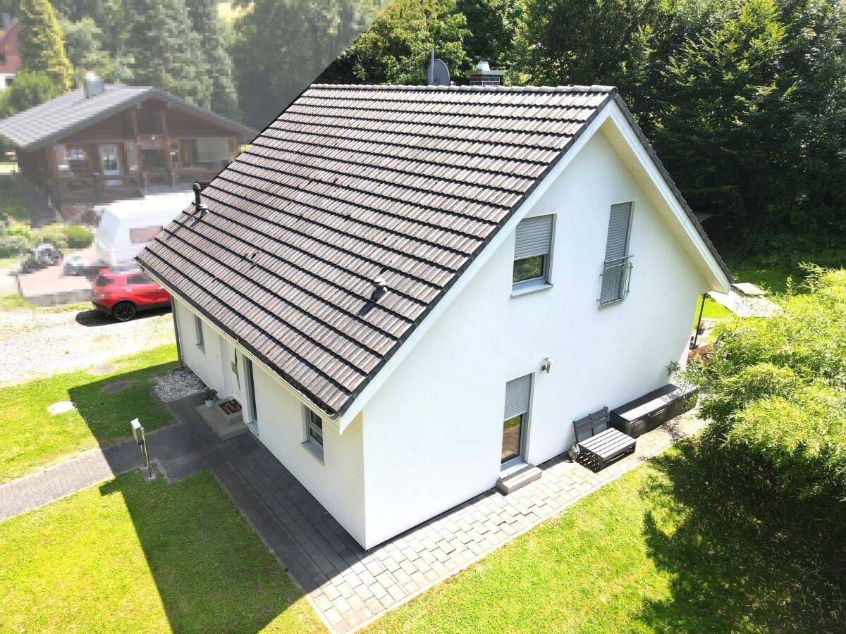 Neuwertiges Familiendomizil am Waldrand – Komfort trifft Natur in Staufenberg-Spiekershausen – 34355 Kassel – Vorschaubild 3