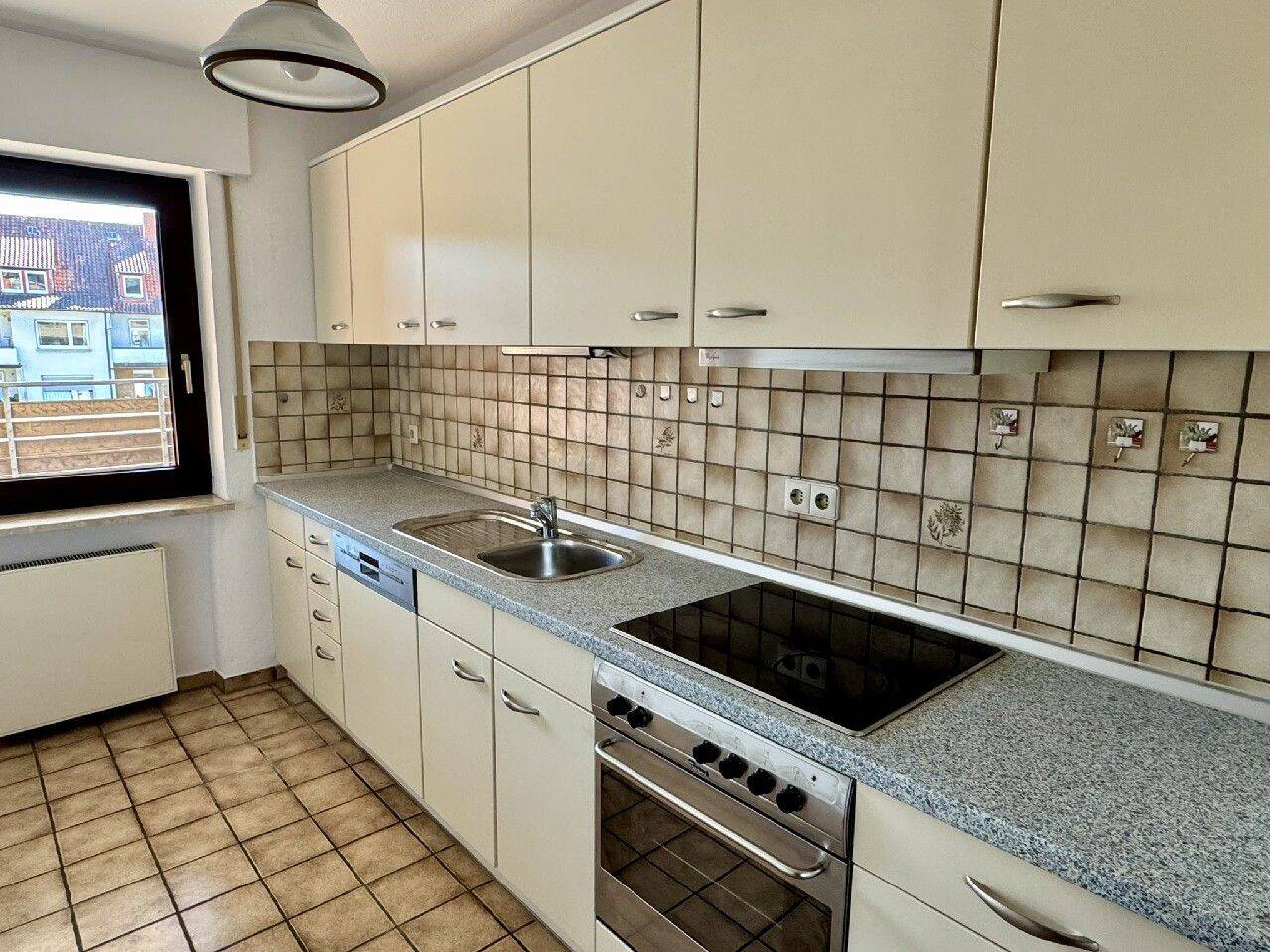 Freigestellte 3-Zi-Wohnung mit großem Balkon, großem Keller und Garage – 49082 Osnabrück – Vorschaubild 5
