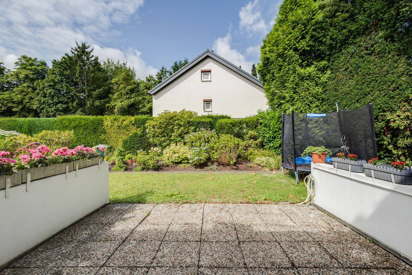 Modernisiert, barrierearm, große Terrasse – Wohnkomfort mit Tiefgaragenstellplatz in Sülldorf – 22589 Hamburg – Vorschaubild 4