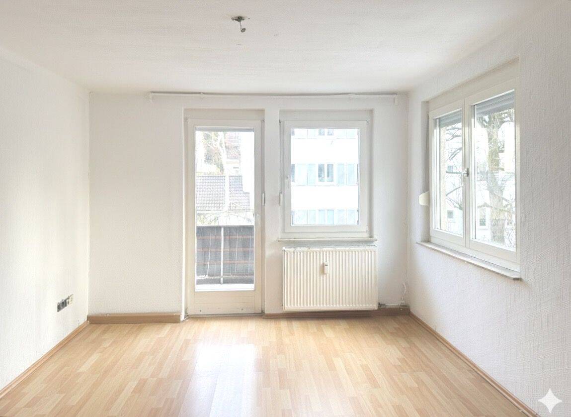 Attraktive 3-Zimmer-Wohnung mit Balkon in begehrter Lage von Stuttgart-Degerloch – 70597 Stuttgart – Vorschaubild 4