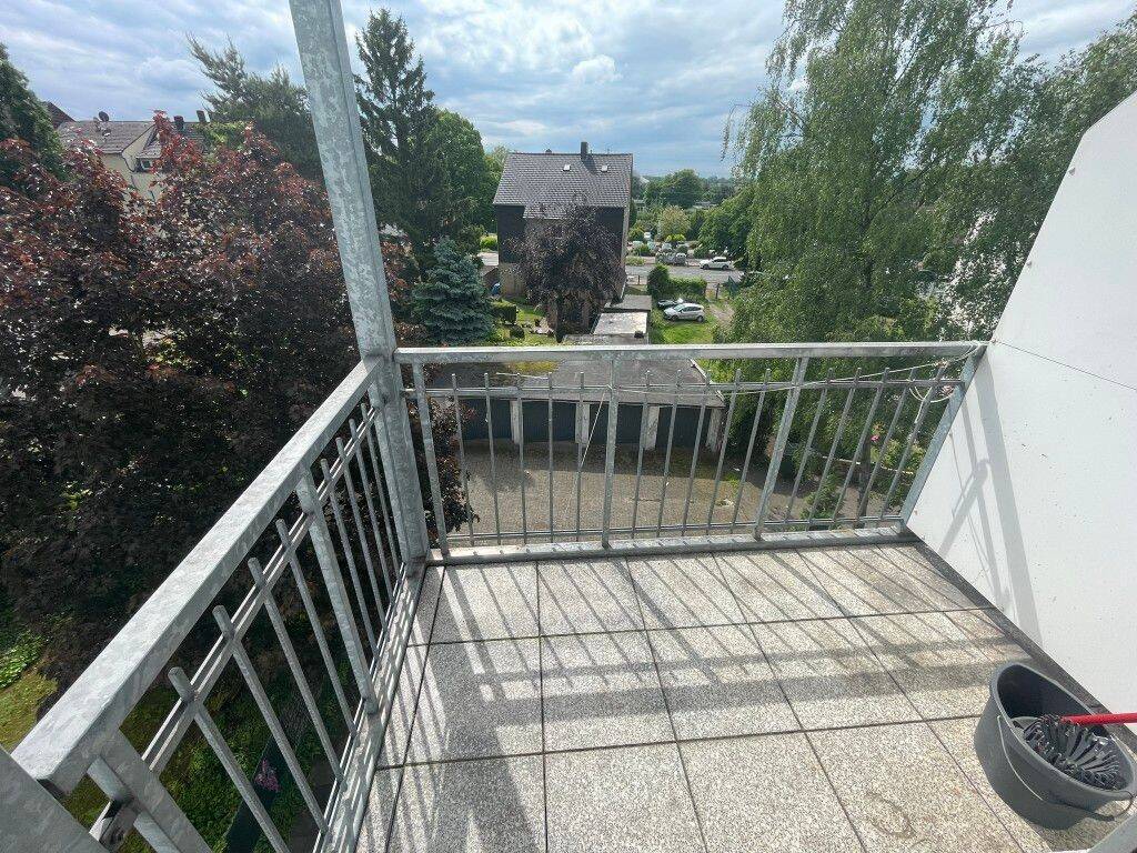 Renovierte Wohnung im 3. OG mit kleinem Balkon – 46117 Oberhausen – Vorschaubild 8