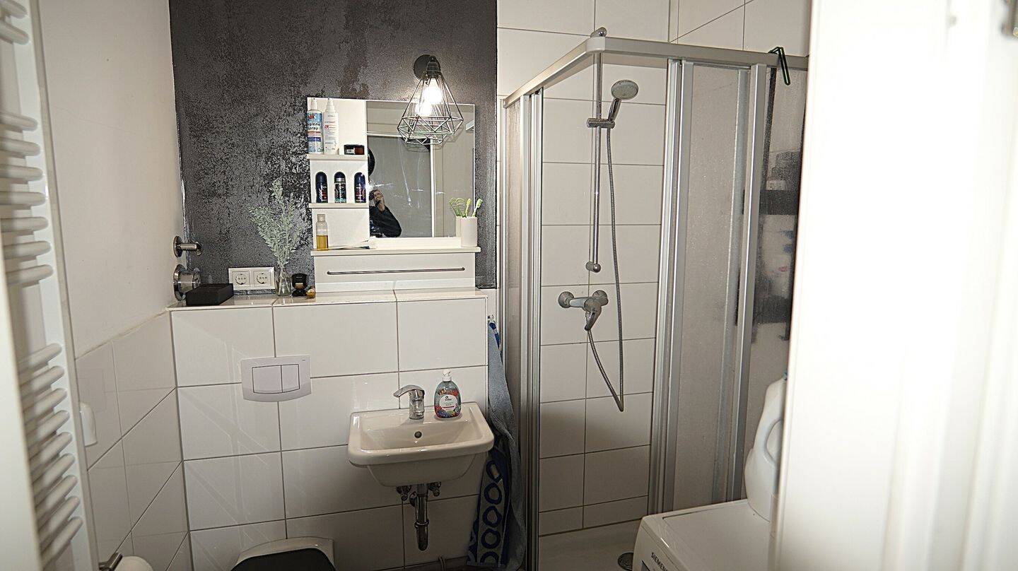 Attraktive 1,5 Zimmer-ETW mit herrlichem Weitblick in guter Lage von HH-Niendorf – 22455 Hamburg – Vorschaubild 3