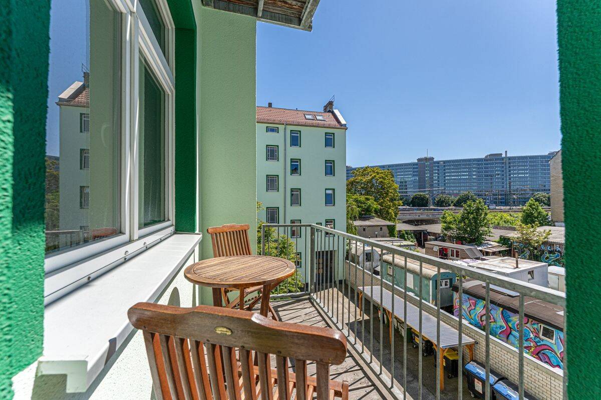 Große, bezugsfreie 3-Zimmer-Wohnung mit Süd-Balkon – 10247 Berlin – Vorschaubild 3