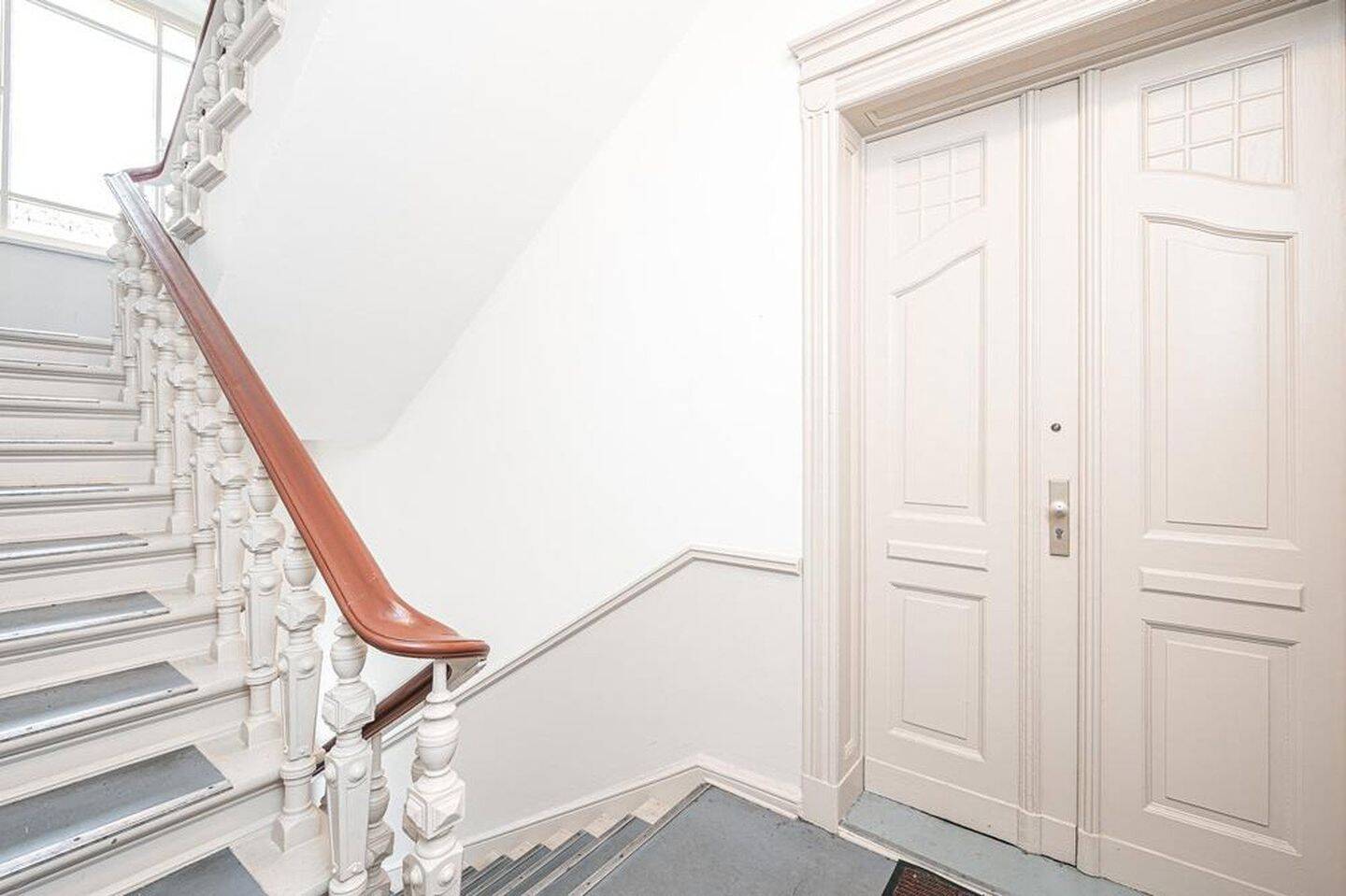 Großzügige Altbauwohnung mit Loggia | Bezugsfrei Ende 2026 – 12043 Berlin – Vorschaubild 4