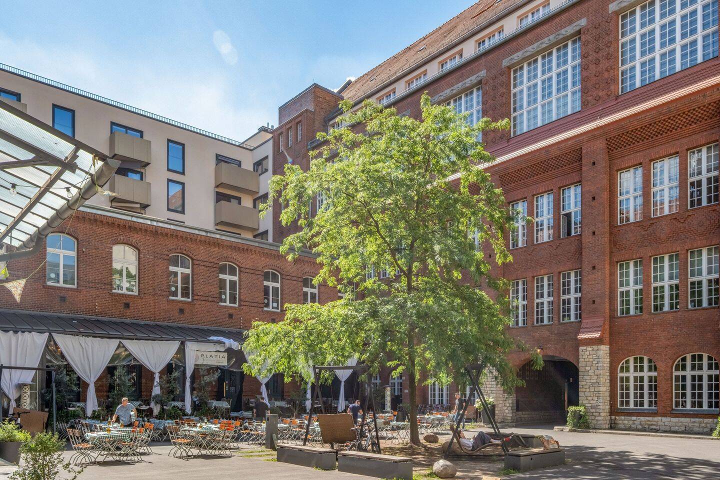 Klinker, Erker und Balkone – Expressiv wohnen im BRICKS – 10823 Berlin – Vorschaubild 4