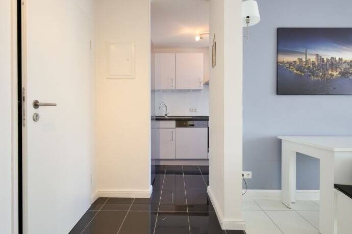 moderne 2-Zimmer-Wohnung in Stuttgart-Vaihingen mit Balkon und Stellplatz – WOHNEN AUF ZEIT – 70563 Stuttgart – Vorschaubild 4
