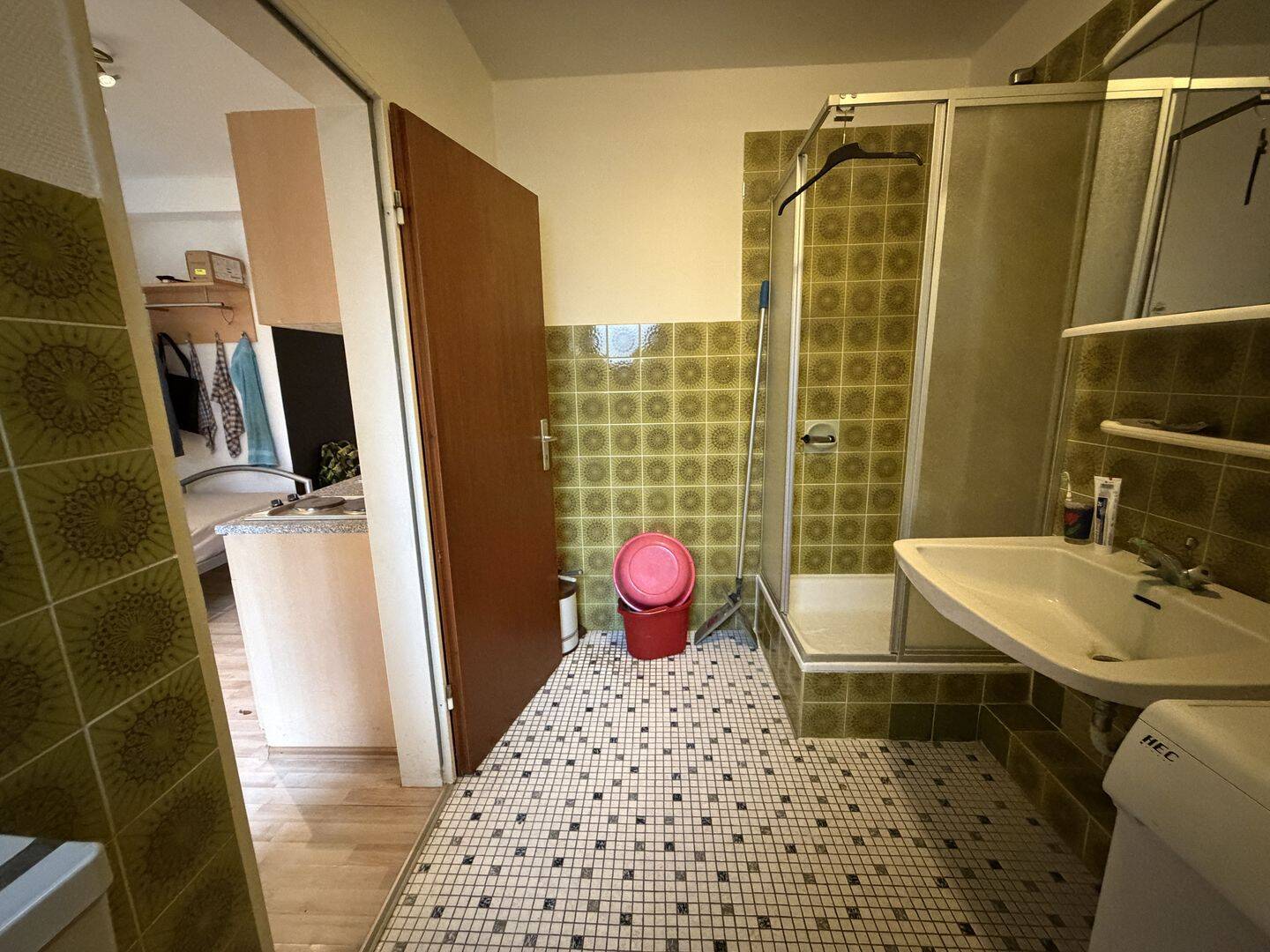 Charmantes 1-Zimmer-Appartement in Hameln Klüthhang – ideal als Montagewohnung oder für Airbnb! – 31785 Hameln – Vorschaubild 9