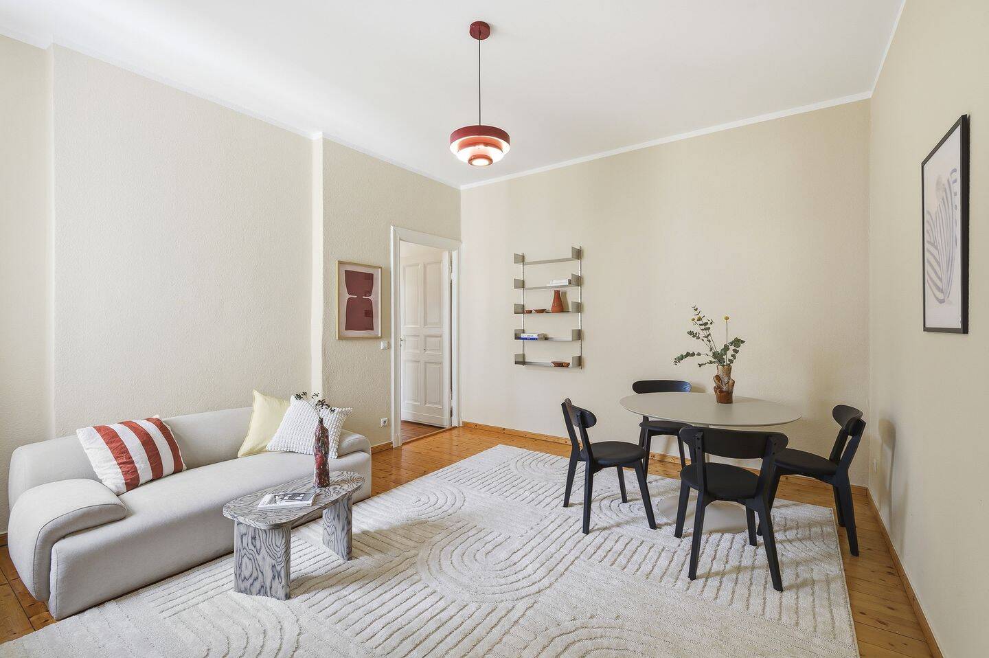 Altbau-Charme im Prenzlauer Berg – helle 2-Zimmerwohnung nahe Kollwitzplatz – 10407 Berlin – Vorschaubild 4