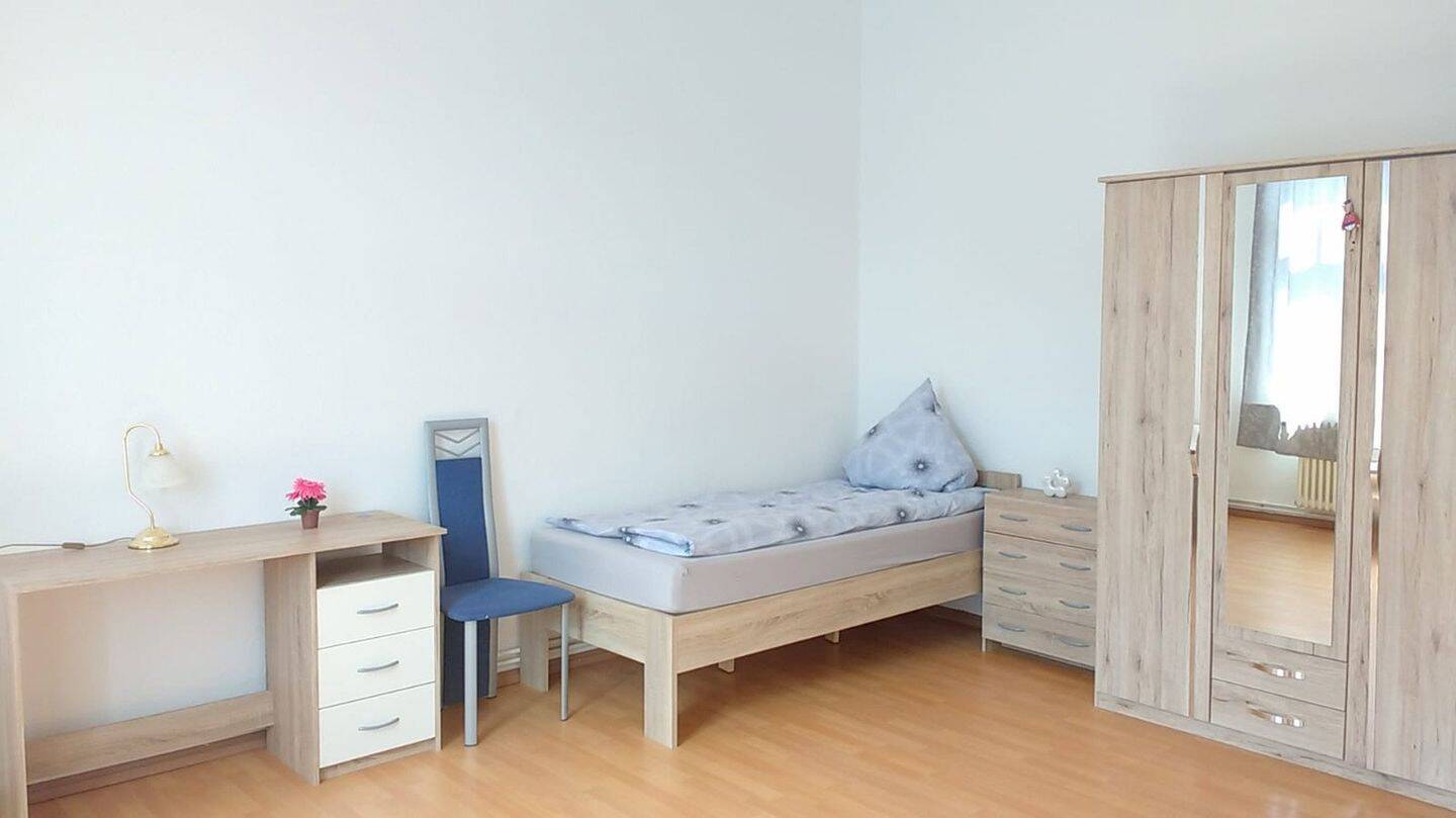 4 Zi. Wohnung mit Balkon und Badewanne – 8525 Plauen – Vorschaubild 5
