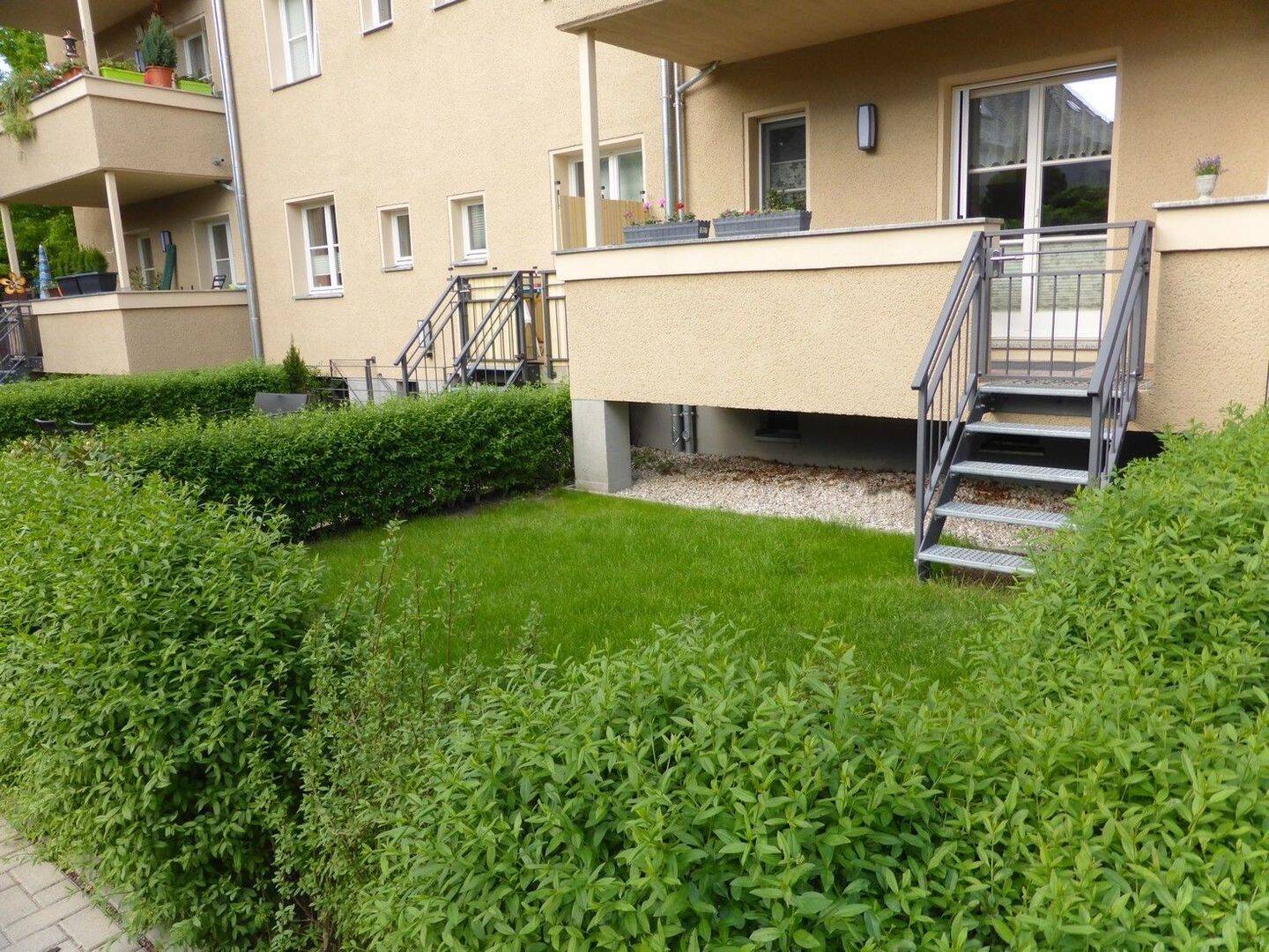 Charmant sanierte 3-Raum-Wohnung mit eigenem Gartenanteil in Leipzig-Marienbrunn! – 4277 Leipzig – Vorschaubild 3