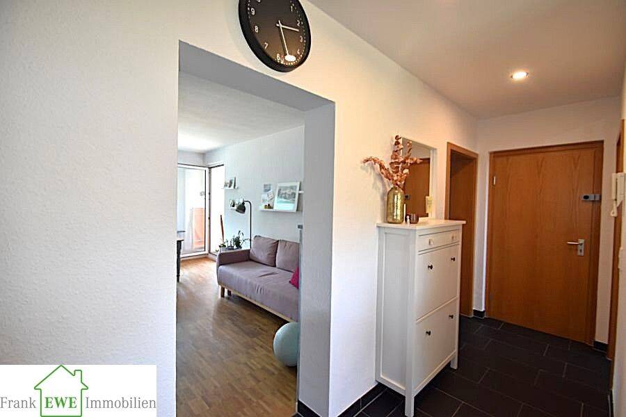 Objekt-Nr. 467, 40599 Düsseldorf Hassels 2-Zimmer-Wohnung mit Loggia Vollständig modernisiert ! – 40599 Düsseldorf – Vorschaubild 4