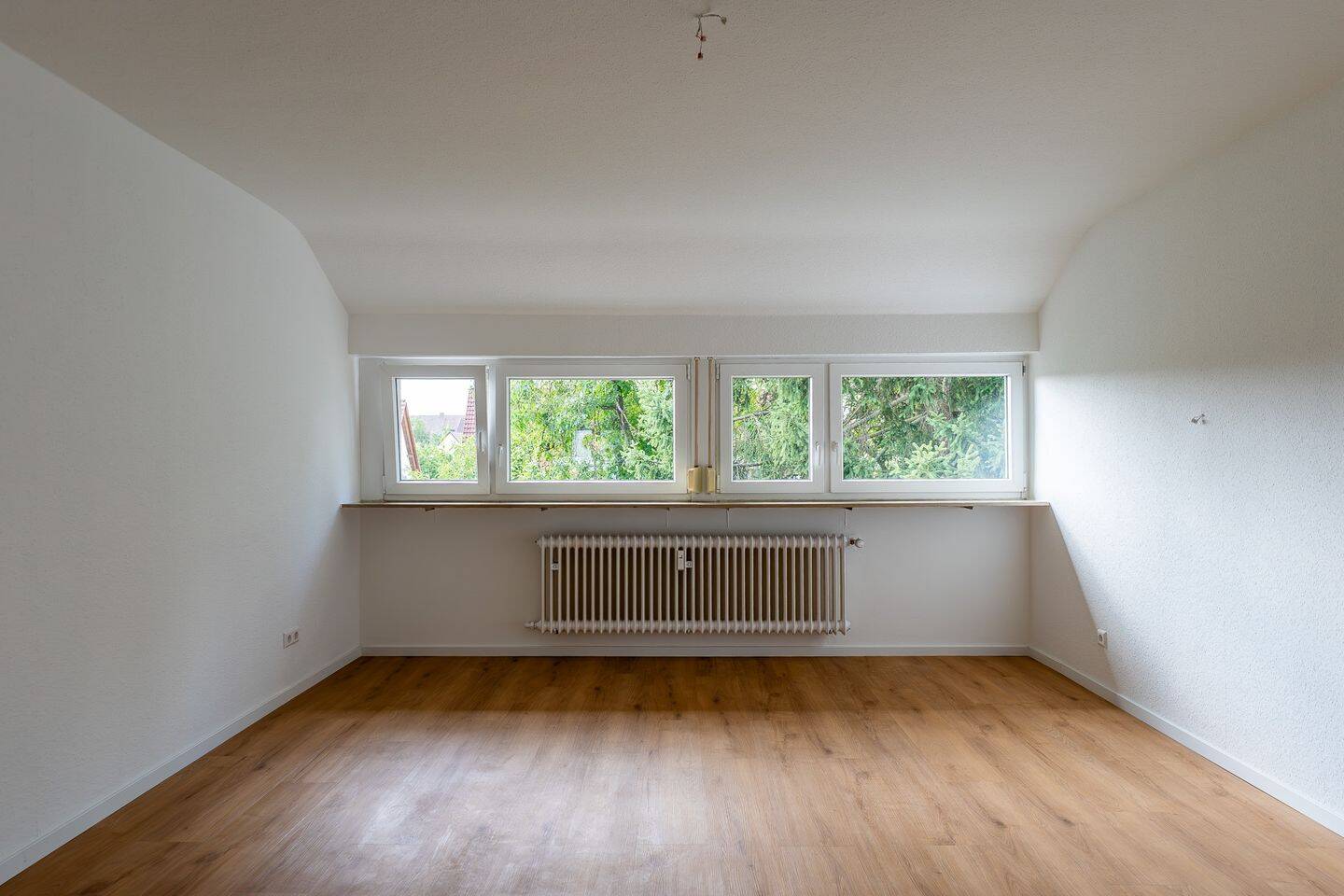 Modernisierte 3,5-Zimmer-Wohnung im Ortskern von S-Möhringen – 70567 Stuttgart – Vorschaubild 3