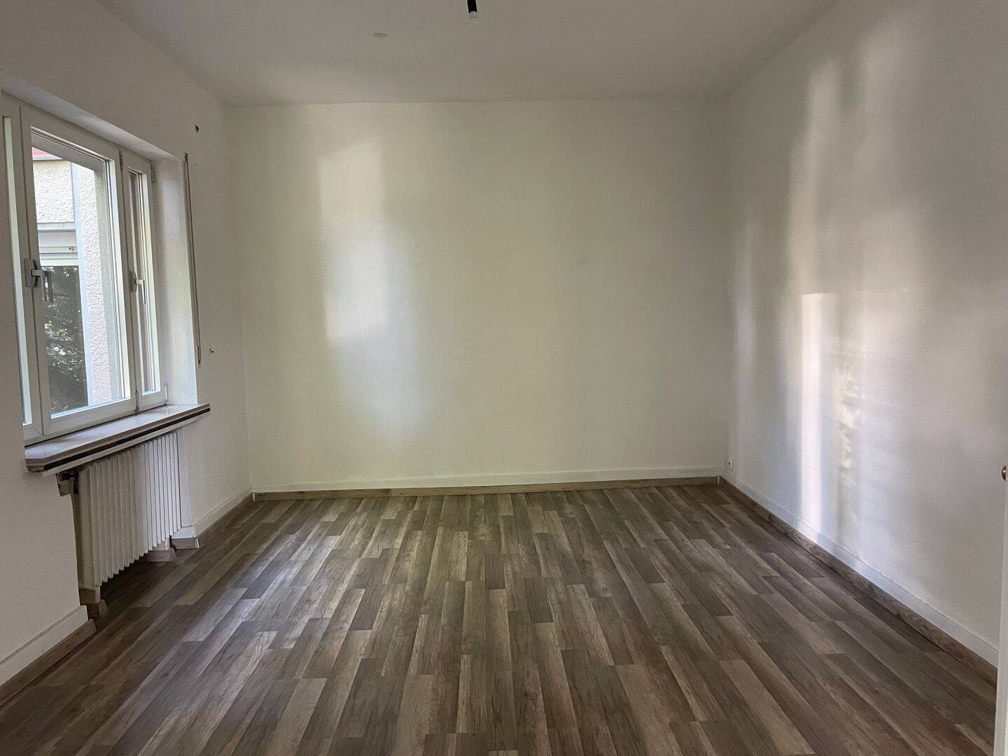 Charmante Altbauwohnung mit Balkon und Blick ins Grüne – ein Zuhause mit Charakter – 41236 Mönchengladbach – Vorschaubild 4