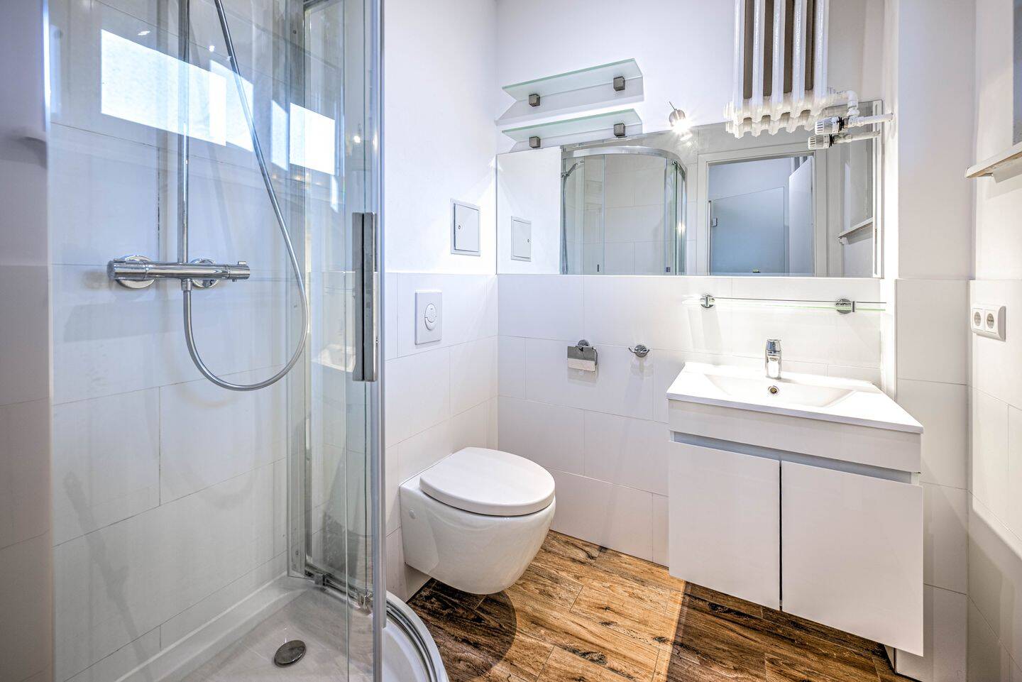 ?? Sensation an der FU – helles 1 Zimmer Studio mit sonnigen Balkon und Aufzug – 14195 Berlin – Vorschaubild 3