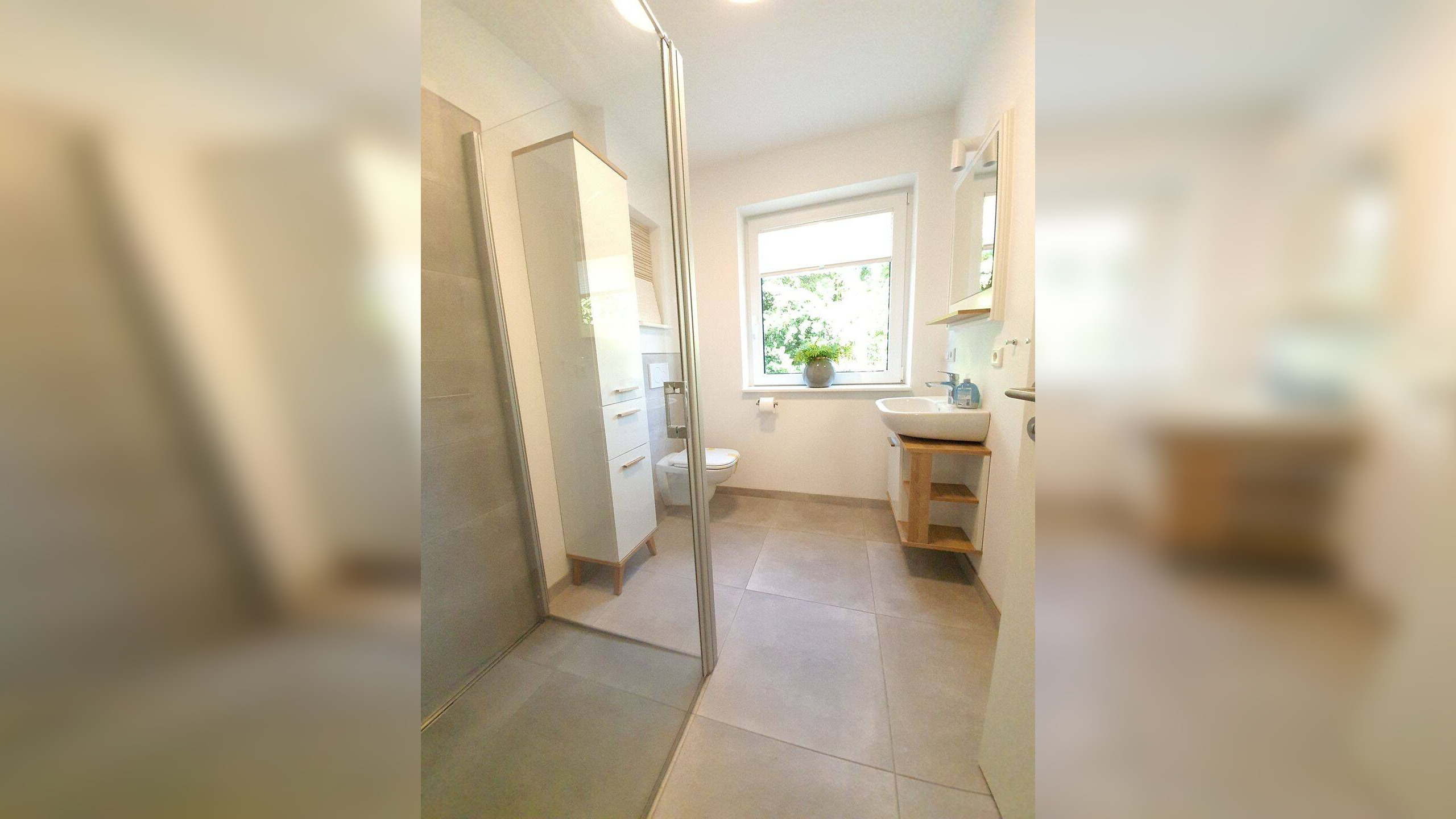 Apartment mit Terrasse No° 2 – Teilmöbliertes mit gemeinschaftlicher Bad/ und Küchennutzung – 26125 Oldenburg (Oldb) – Vorschaubild 3