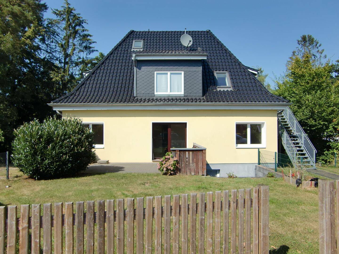 DG-Wohnung zzgl. Maisonette, 30 m² Souterrain und 292 m² Gartenanteil – 21220 Seevetal – Vorschaubild 4