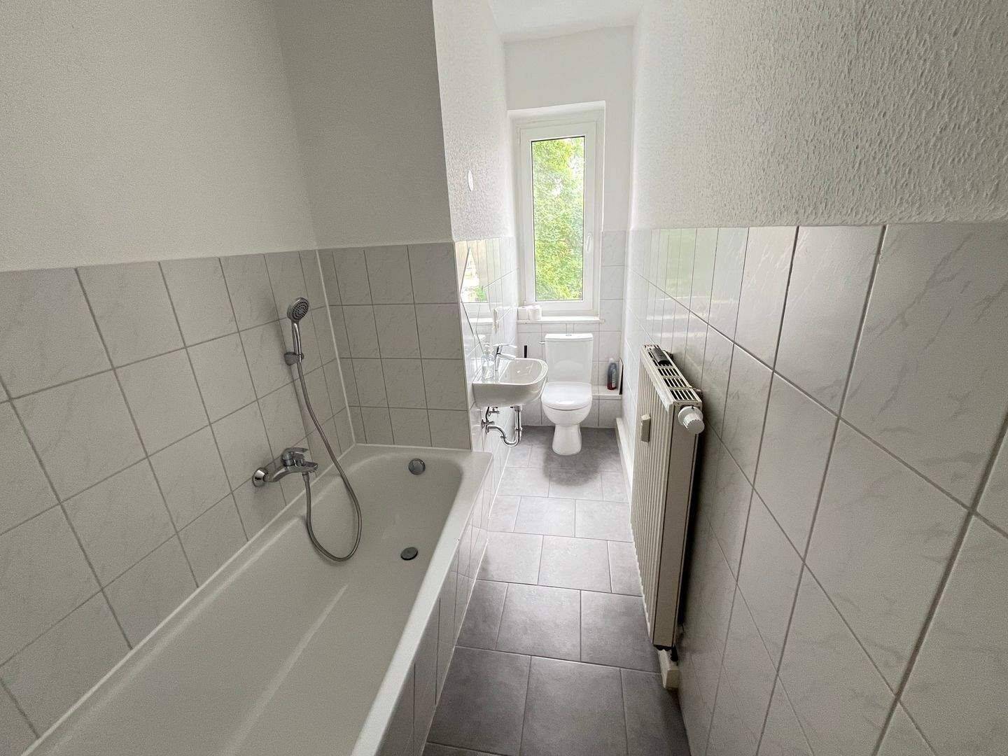 Modern wohnen, entspannt ankommen | 3 Räume mit Einbauküche – 8058 Zwickau – Vorschaubild 4