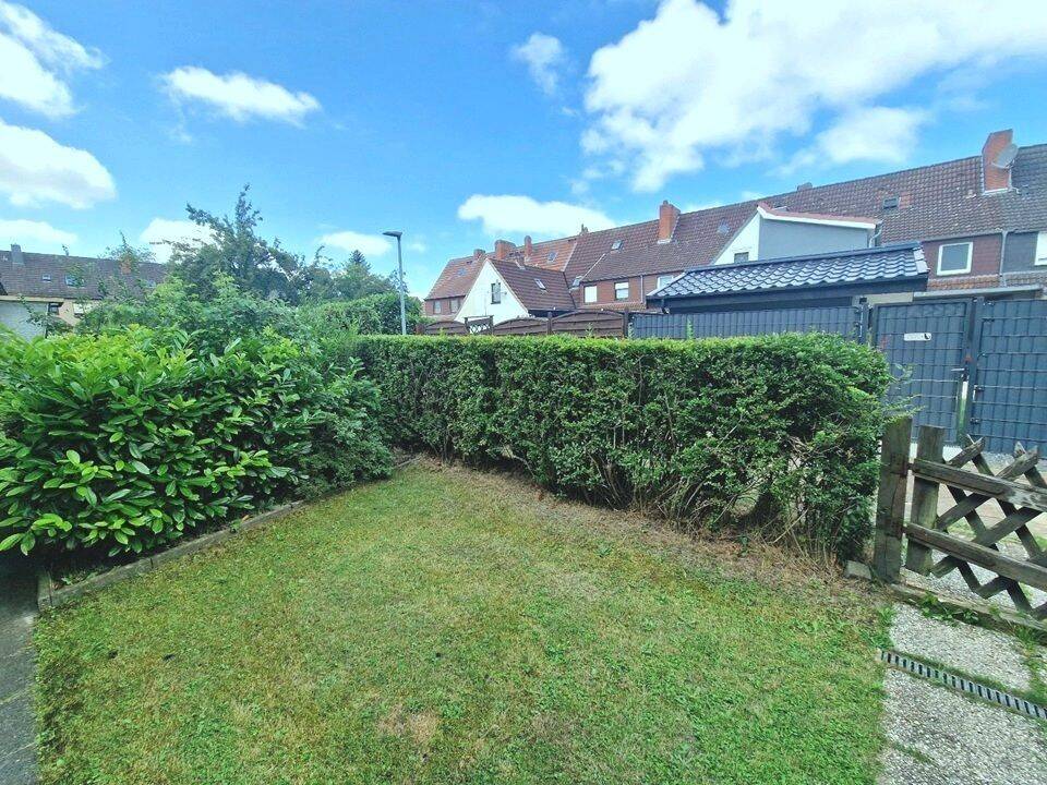 Arbergen: 6 Zimmer Reihenhaus mit S/W Garten, ca. 140 m² Wohn/Nutzfläche plus ausbaufähiger Dachboden – 28307 Bremen – Vorschaubild 3