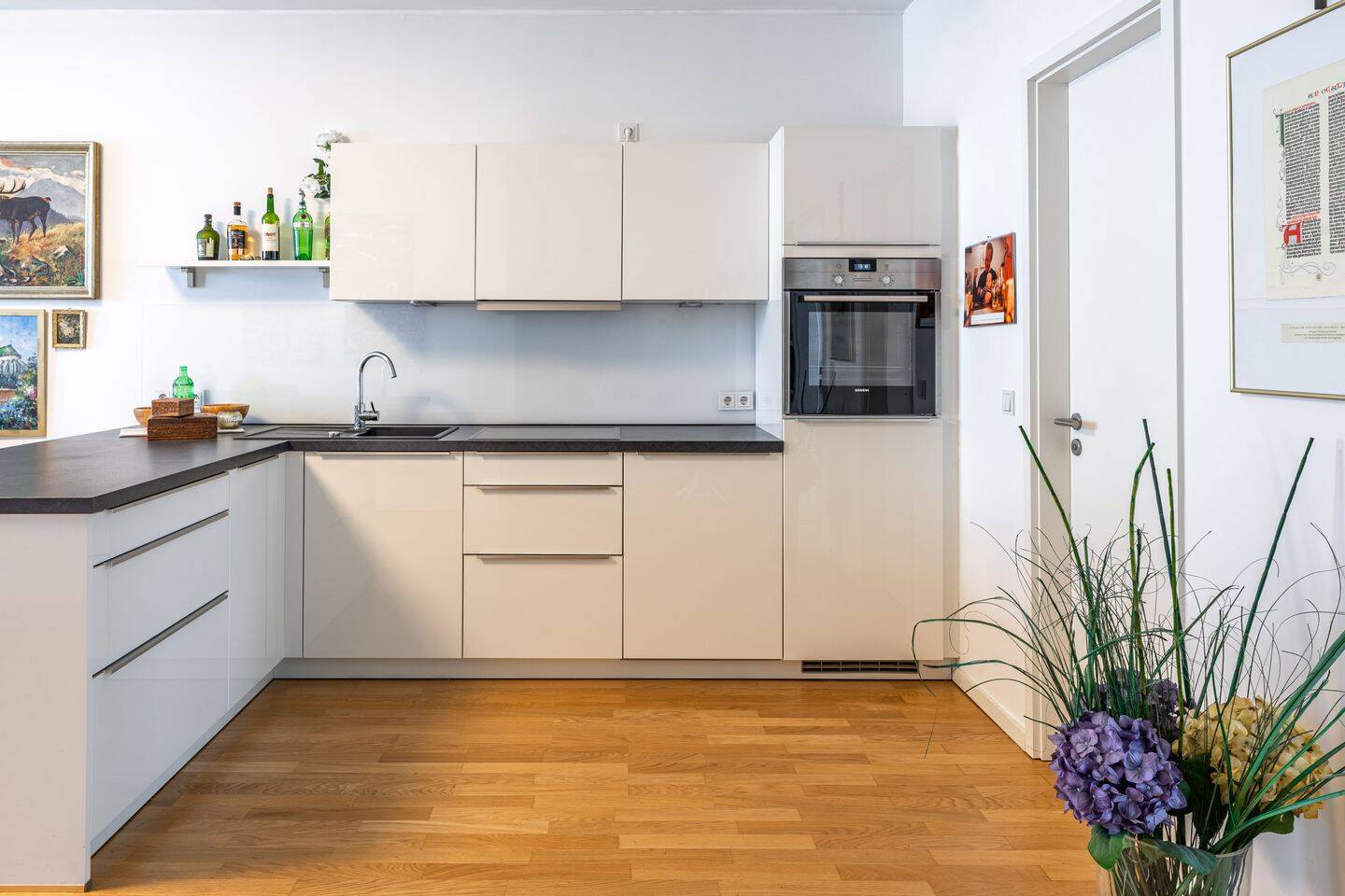 ?? Gemütlicher Rückzugsort in Mitte- Charmante 2-Zi.Whg mit Balkon, Aufzug und EBK – 10115 Berlin – Vorschaubild 4