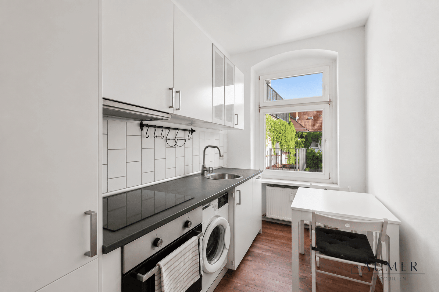 Helle 2-Zimmer-Altbauwohnung mit Balkon im ruhigen Hinterhaus – 10245 Berlin – Vorschaubild 4