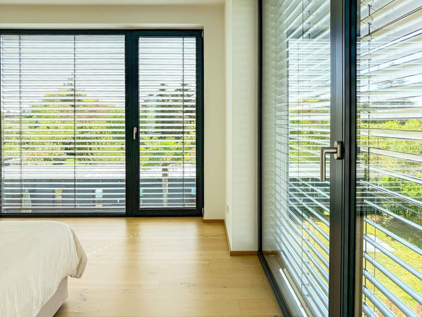 FAMILIENTRAUM IN DIREKTER MAINLAGE – High-End Architektenhaus mit Erdwärmepumpe, Sauna, PV-Anlage – 63075 Offenbach am Main – Vorschaubild 3