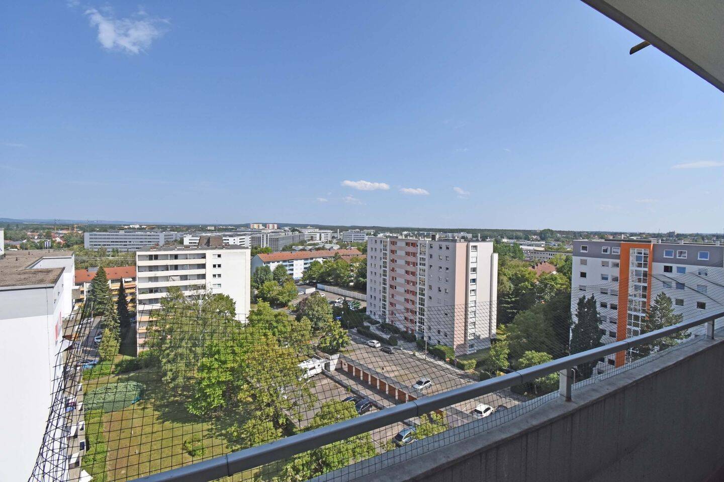 1-Zimmer-Wohnung in Erlangen-Bruck mit sensationeller Aussicht – 91058 Erlangen – Vorschaubild 3
