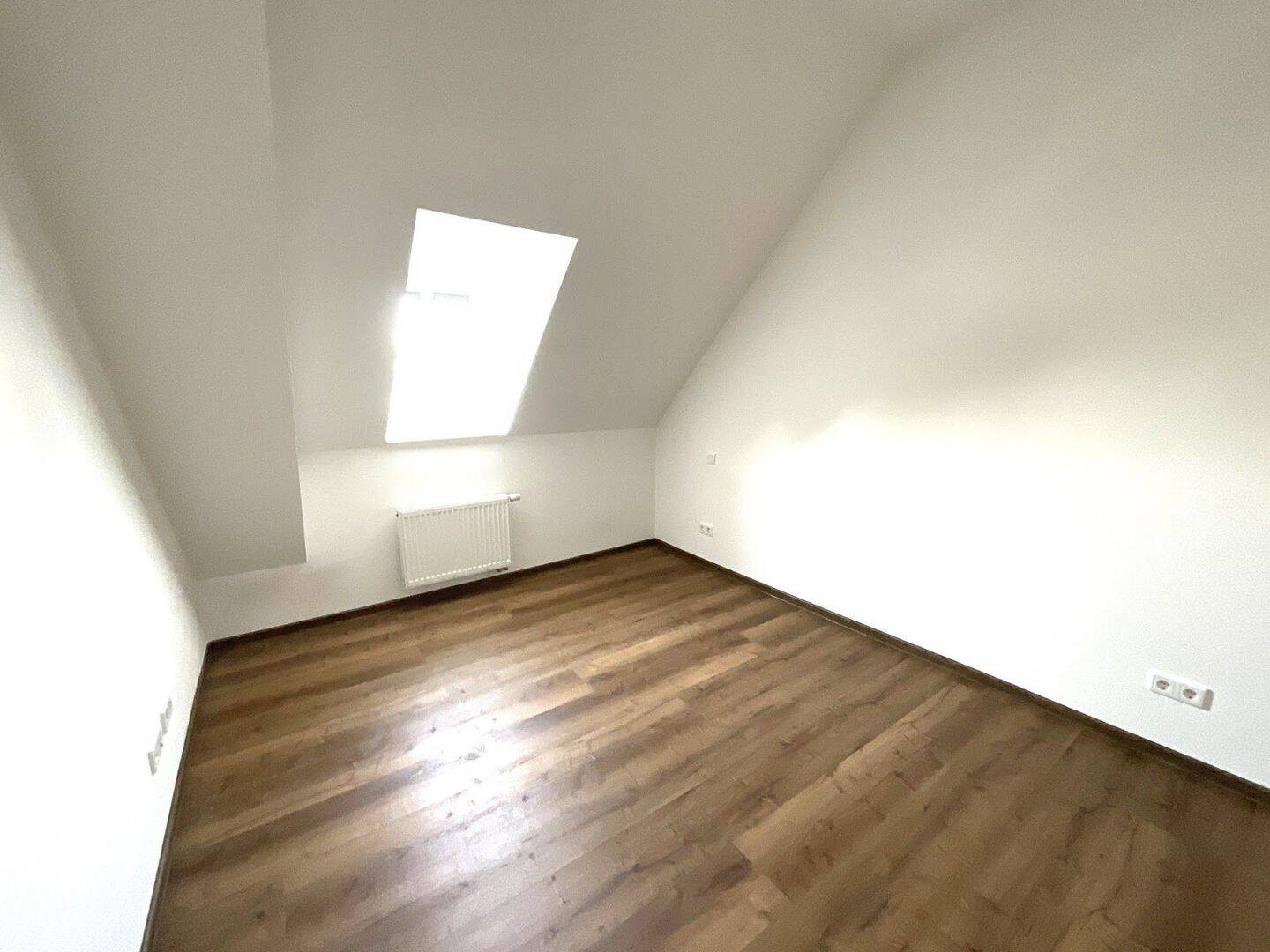 Gut geschnittene 2-Zimmer Wohnung in TOP-Lage – 90762 Fürth – Vorschaubild 6