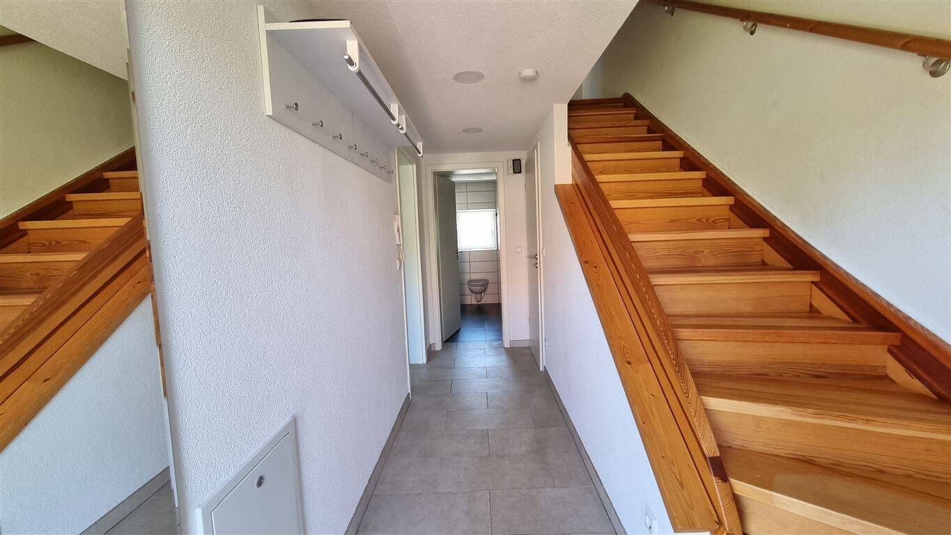 ***2,5-Raum-Doppelhaushälfte mit XXL-Grundstück – seltenes Mietangebot auf 73m²*** – 9123 Chemnitz – Vorschaubild 3