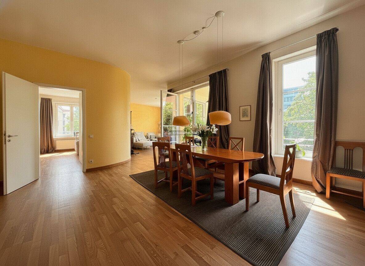 Exklusive Wohnung mit Wasserblick, Südwest-Ausrichtung und zwei Stellplätzen – 10787 Berlin – Vorschaubild 3