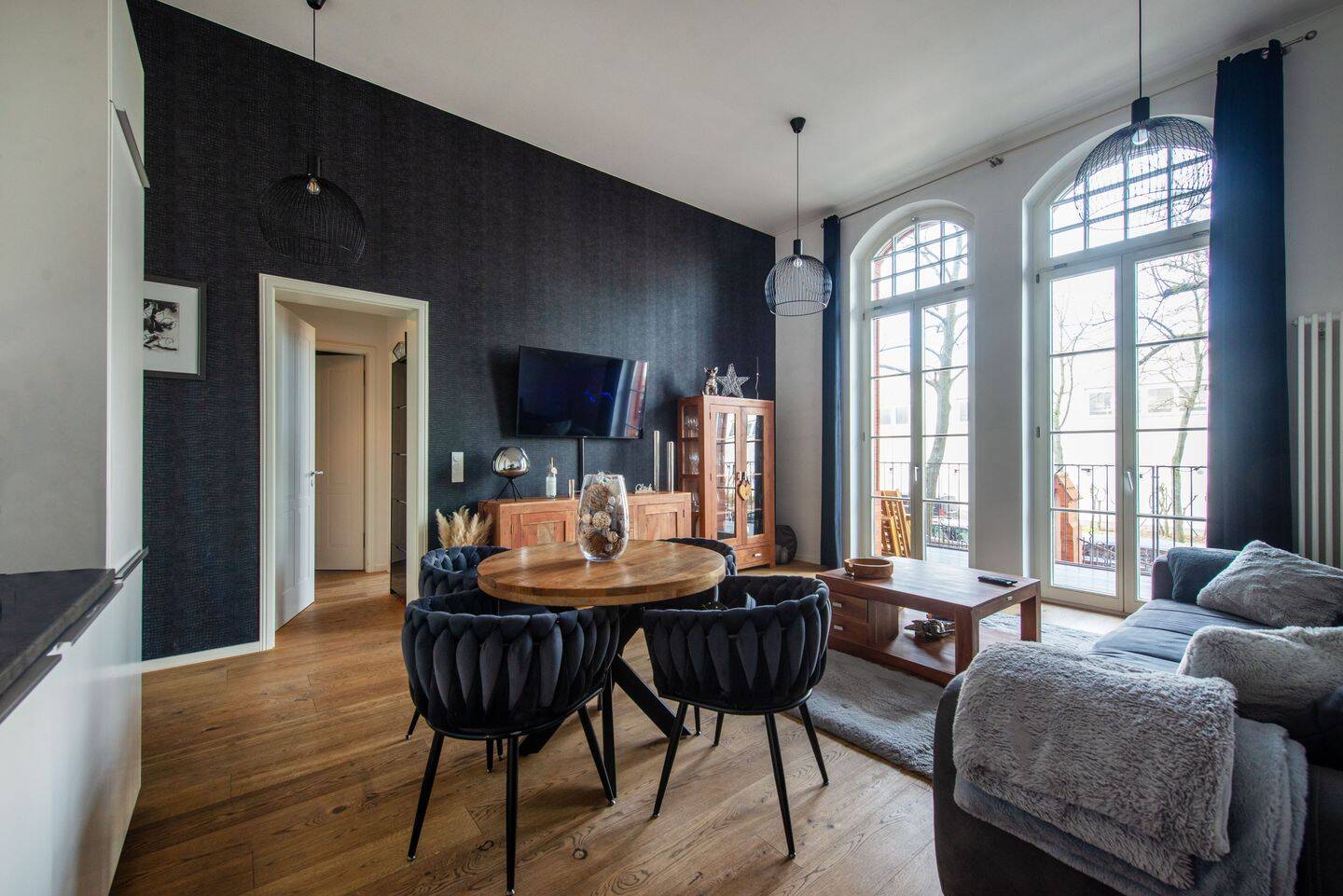 Bezugsfreie 2-Zimmer-Wohnung in historischem Ensemble – 14059 Berlin – Vorschaubild 3