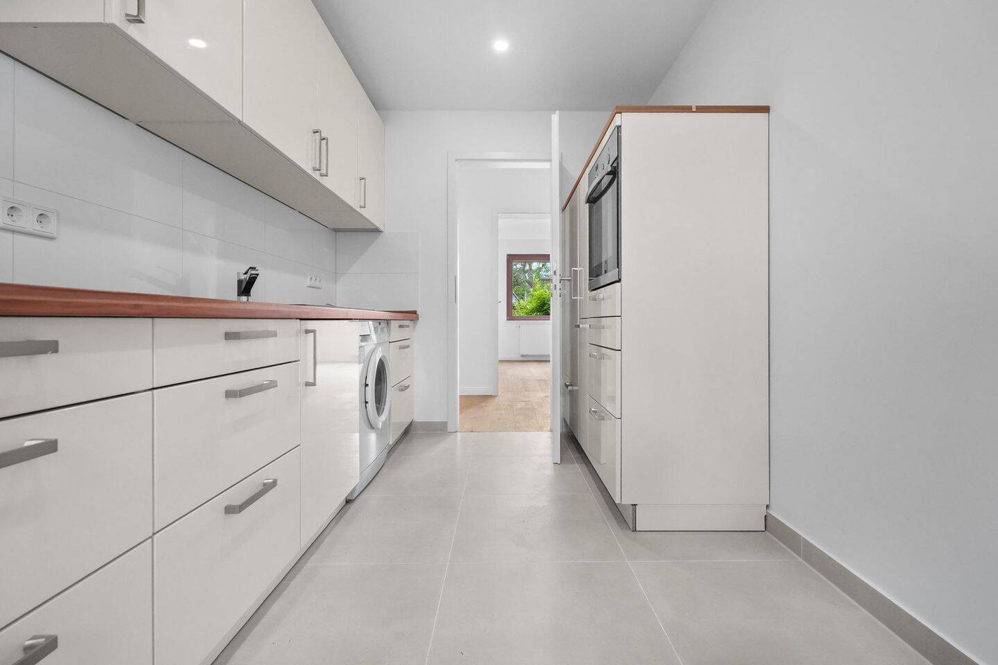 Erstbezug: 4-Zimmer-Wohnung mit Terrasse | kernsaniert – 28759 Bremen – Vorschaubild 4