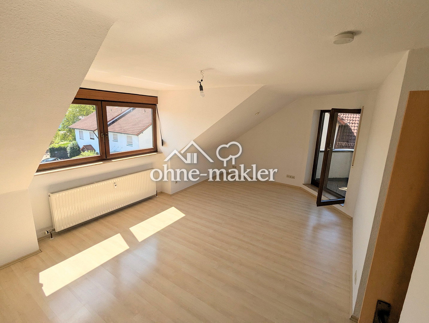 Ruhiges Wohnen mit Balkon & Dachgeschossgefühl – Am Bähnle 2, 74177 Bad Friedrichshall – Vorschaubild 3