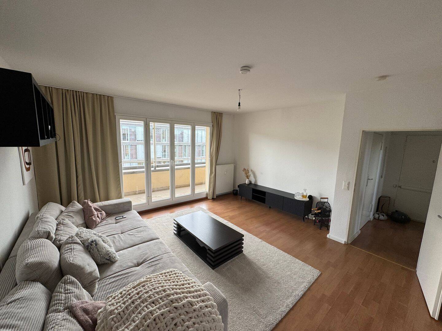 Helle 2-Zimmer-Wohnung zwischen Bismarckstraße und Otto-Suhr-Allee – 10625 Berlin – Vorschaubild 4