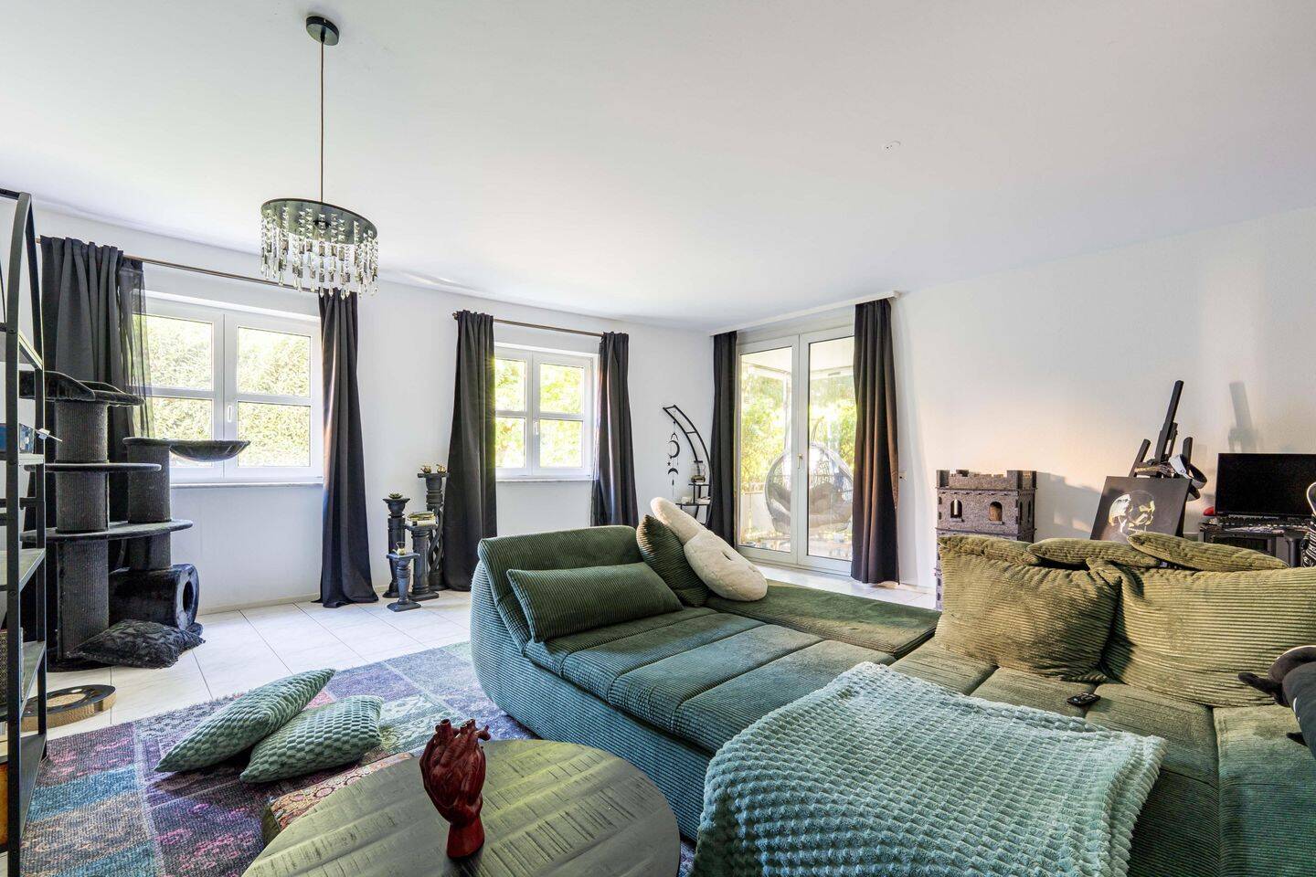 Helle 2-Zimmer-EG-Wohnung mit Balkon in Bad Säckingen – altersgerecht, idyllisch und gepflegt – 79713 Bad Säckingen – Vorschaubild 3