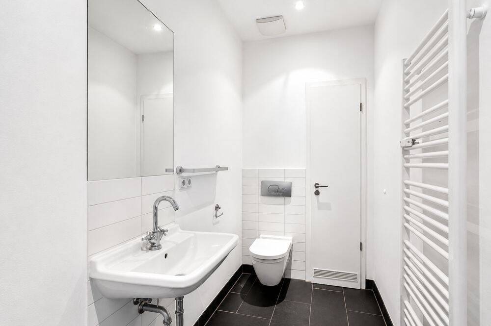 Bezugsfreie 3-Zi.-Penthousewohnung mit Terrasse und Stellplatz nahe Boxhagener Platz – 10243 Berlin – Vorschaubild 4