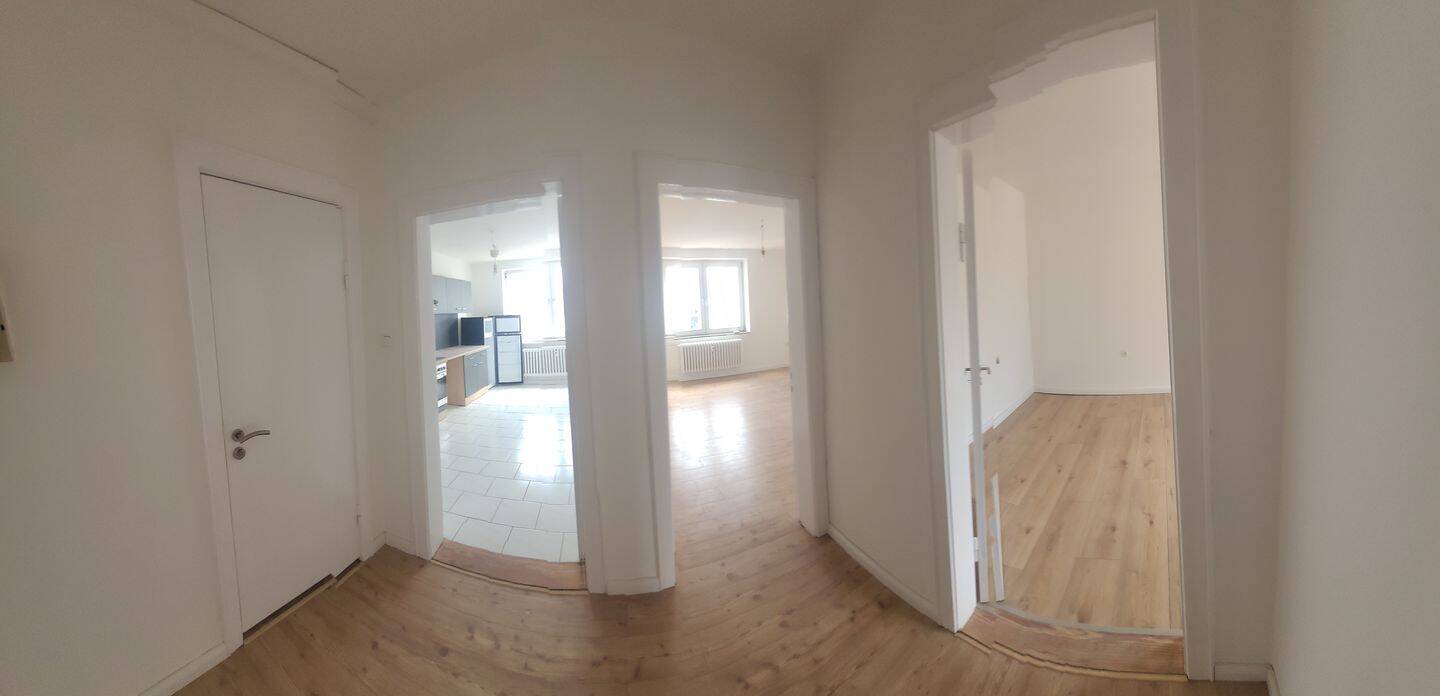 Helle, neu renovierte Wohnung im 4. OG – sofort bezugsfrei – 24143 Kiel – Vorschaubild 3