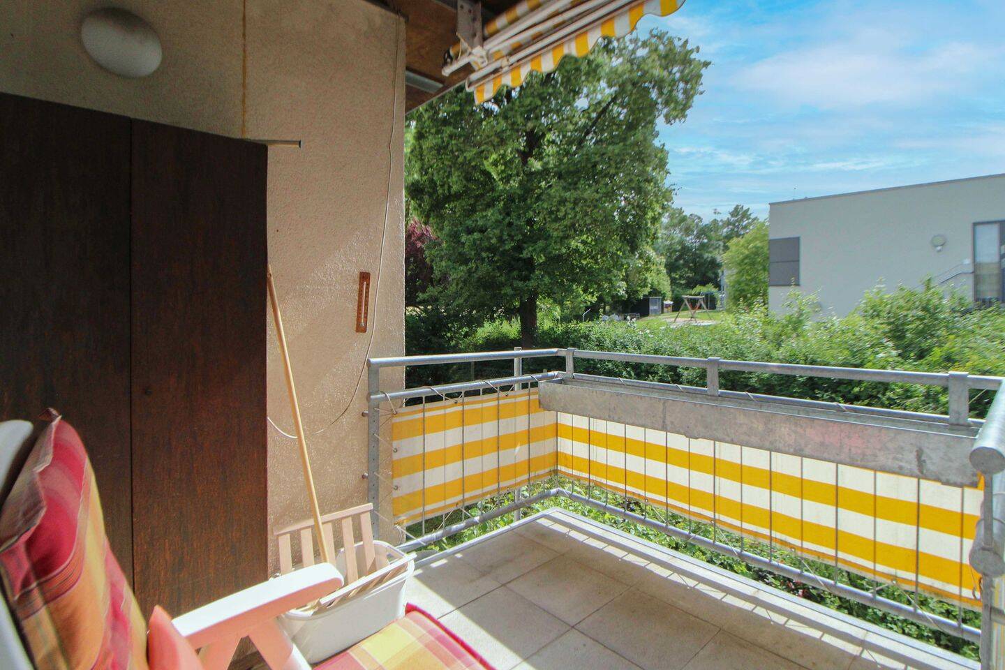 Betreutes Wohnen: Gepflegte 2-Zimmer-Wohnung mit Balkon und Grünblick in Stuttgart-Weilimdorf – 70499 Stuttgart – Vorschaubild 4