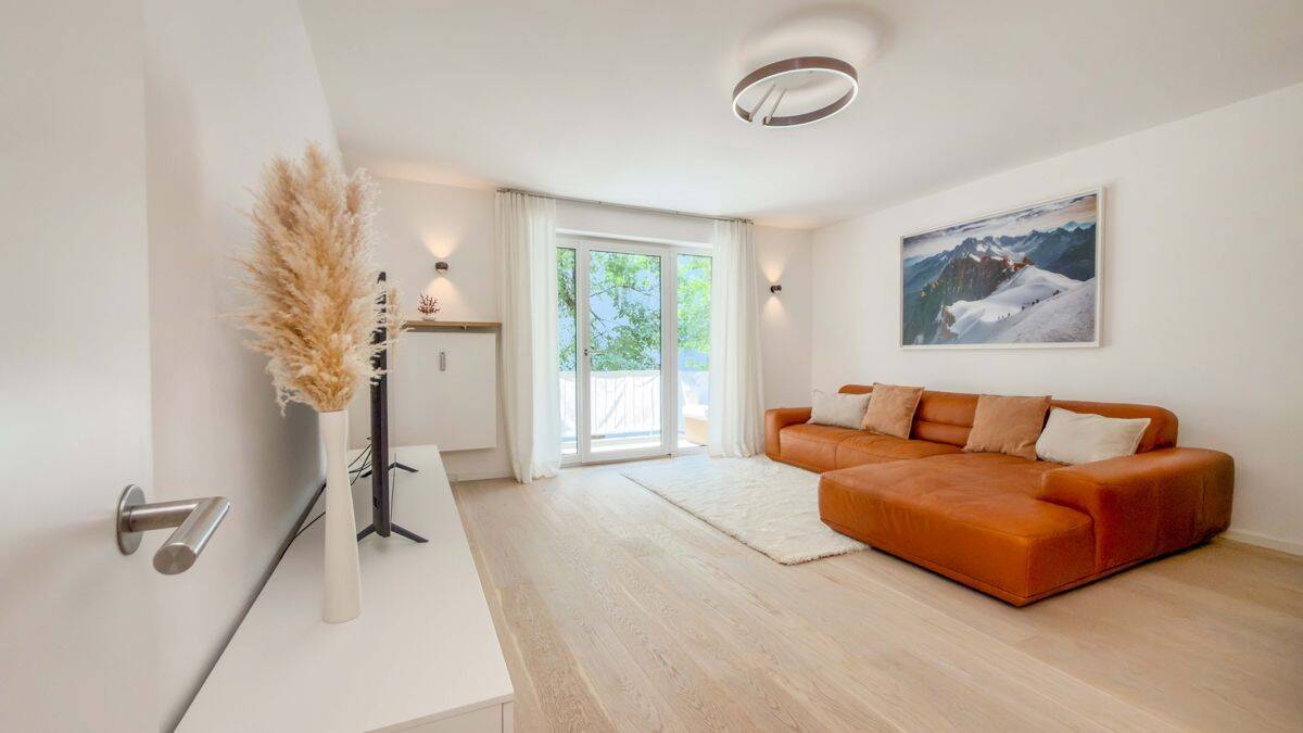 Stilvolle 3-Zimmerwohnung mit schicker Küche und Balkon in begehrter Schwabinger Lage – 80801 München – Vorschaubild 3