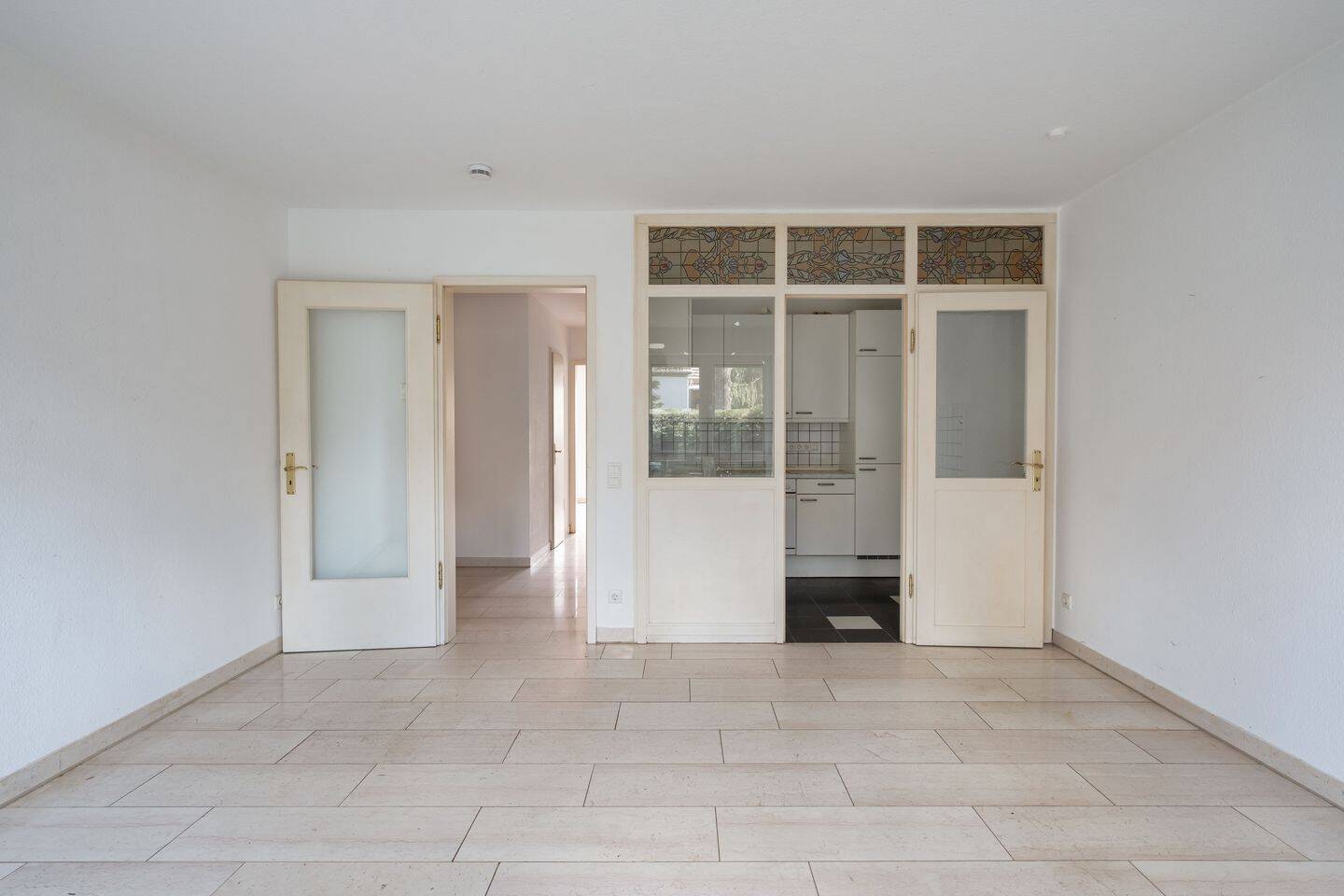 Charmante 2-Zimmer-Wohnung mit Loggia nahe dem Brosepark – 13156 Berlin – Vorschaubild 3