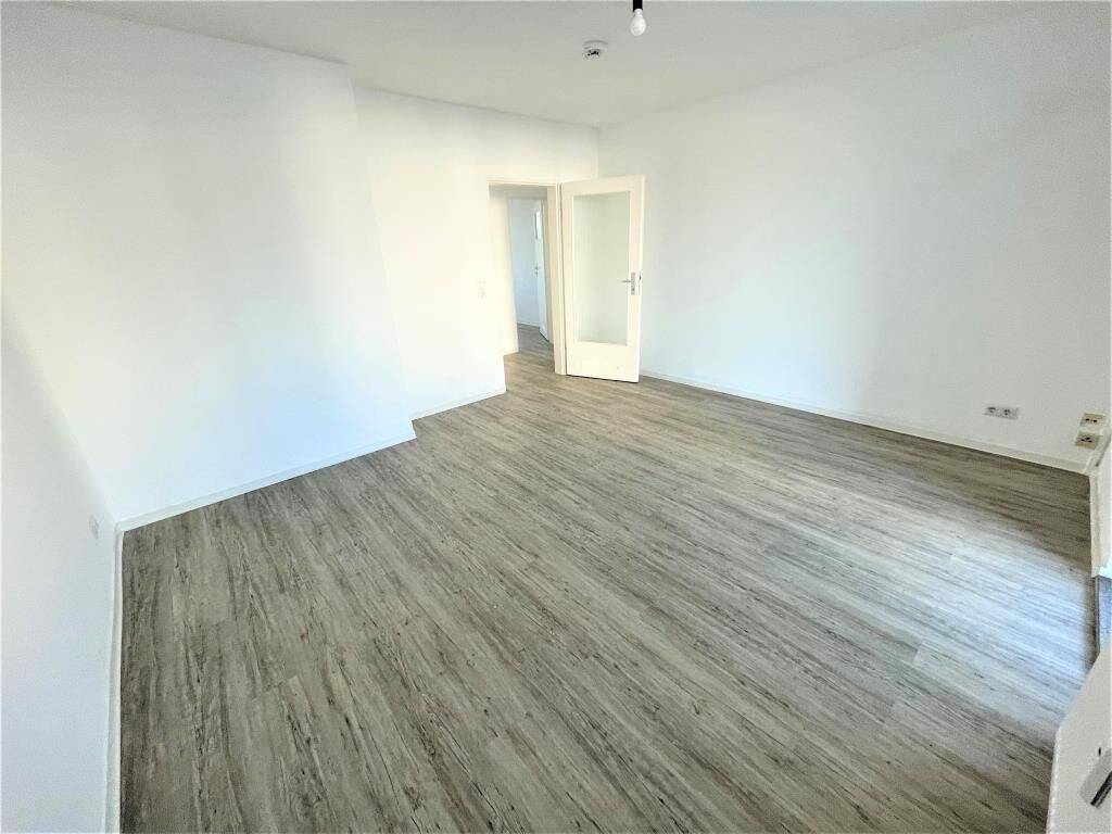 Gemütliche 3-Zimmer-Etagenwohnung mit großem Balkon in Wolfsburg – 38448 Wolfsburg – Vorschaubild 4