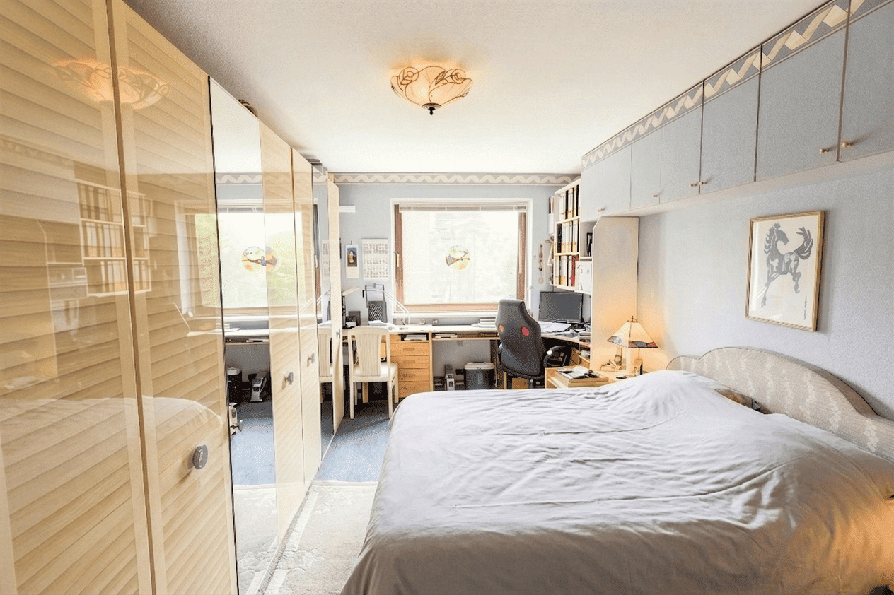 Blick ins Grüne: Bezugsfreie 2-Zimmer-Wohnung mit Tiefgaragenstellplatz in Hamburg-Rahlstedt – 22147 Hamburg – Vorschaubild 4
