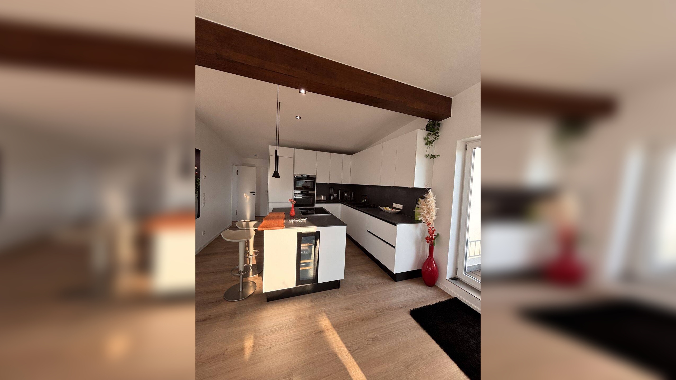Exklusive Dachgeschosswohnung mit traumhaften Terrassen und Penthouse-Feeling! – 81825 München – Vorschaubild 4