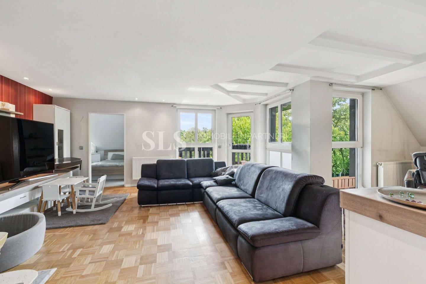 Wohnen auf ca. 112 m² – außergewöhnliche Maisonette mit Dachloggia, Kamin & eigener Sauna – 45768 Marl – Vorschaubild 3
