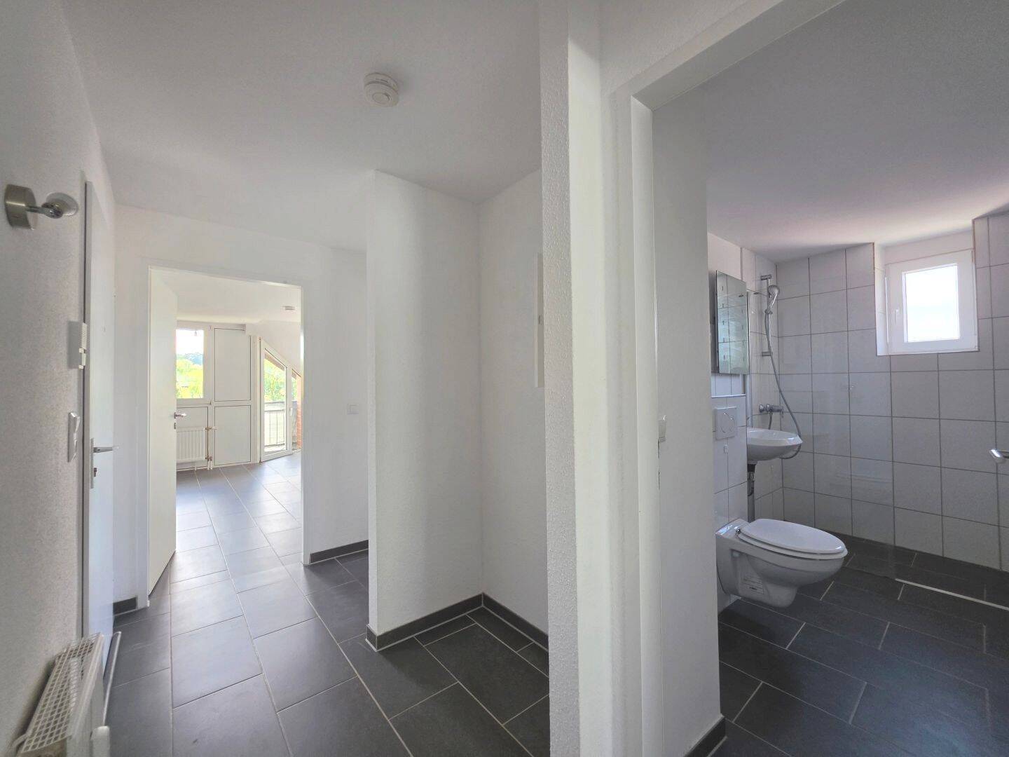 Ideal für Singles und junge Paare – Schicke 2-Zimmer-Wohnung in Würselen – 52146 Würselen – Vorschaubild 3