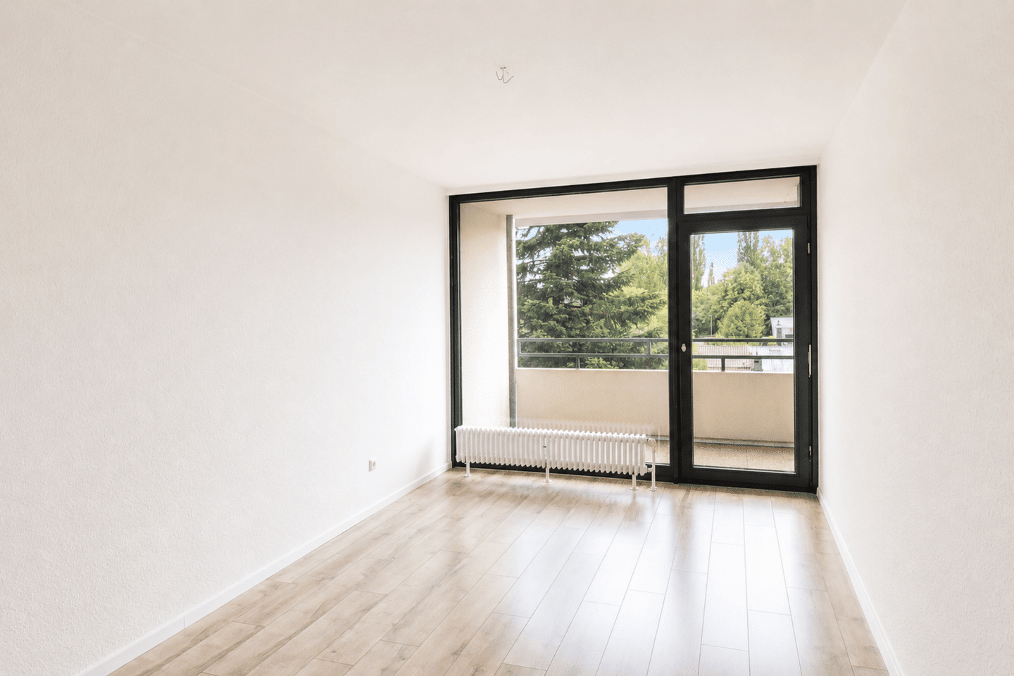 Ideale 2-Zimmer Wohnug mit Balkon und Panoramblick – 30539 Hannover – Vorschaubild 3