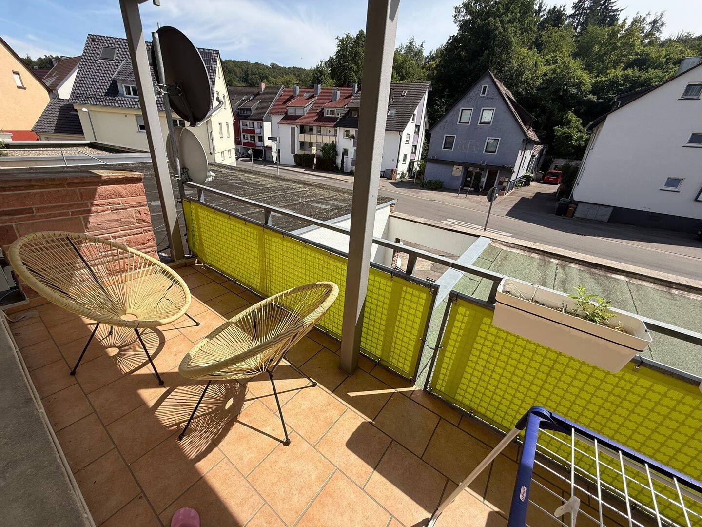 PERFEKT: Schöne, gemütliche 3-Zi.-Whg. in S-Rohracker * EBK * TL-Bad * Balkon * Garage – 70329 Stuttgart – Vorschaubild 7