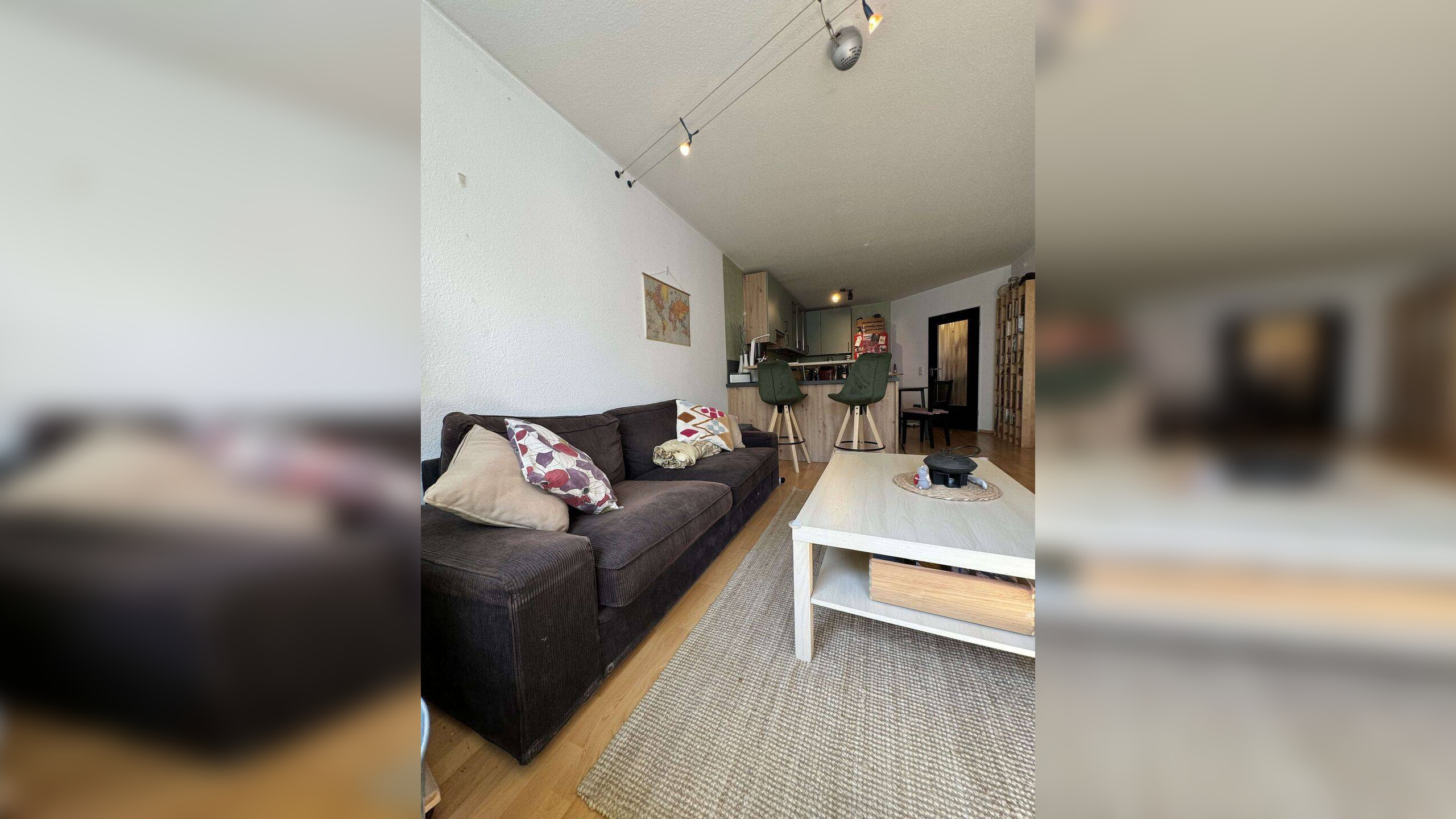 Bezugsfertige 3 Zimmer Wohnung mit Aufzug und offener Küche in Friedrichshain am Boxhagener Platz – 10245 Berlin – Vorschaubild 3