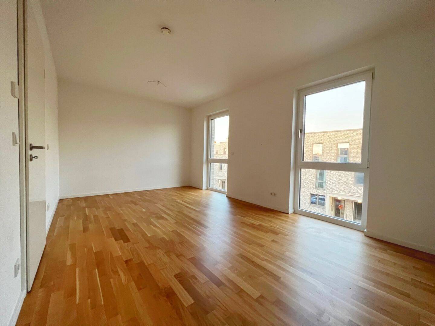 Großzügige 4-Zimmer-Maisonette-Wohnung mit Dachterrasse in Hamburg Jenfeld – Wentzel Dr. – 22045 Hamburg – Vorschaubild 3