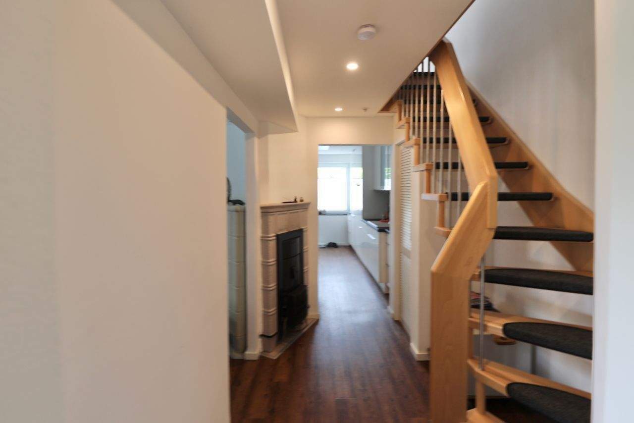 CA. 255 m² GRUNDFLÄCHE –  MODERNE GÄSTE-WOHNUNG & GROSSES GRUNDSTÜCK  – ZUM WOHNEN & ARBEITEN – 13088 Berlin – Vorschaubild 3