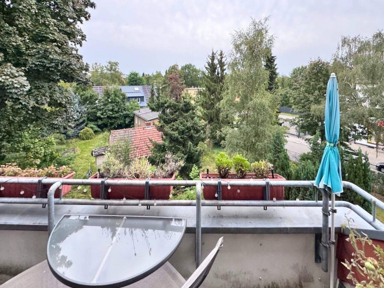 SONNIGE TERRASSE – MIT FAHRSTUHL & TIEFGARAGEN-STELLPLATZ – ZUR ZEIT VERMIETET – 12107 Berlin – Vorschaubild 4